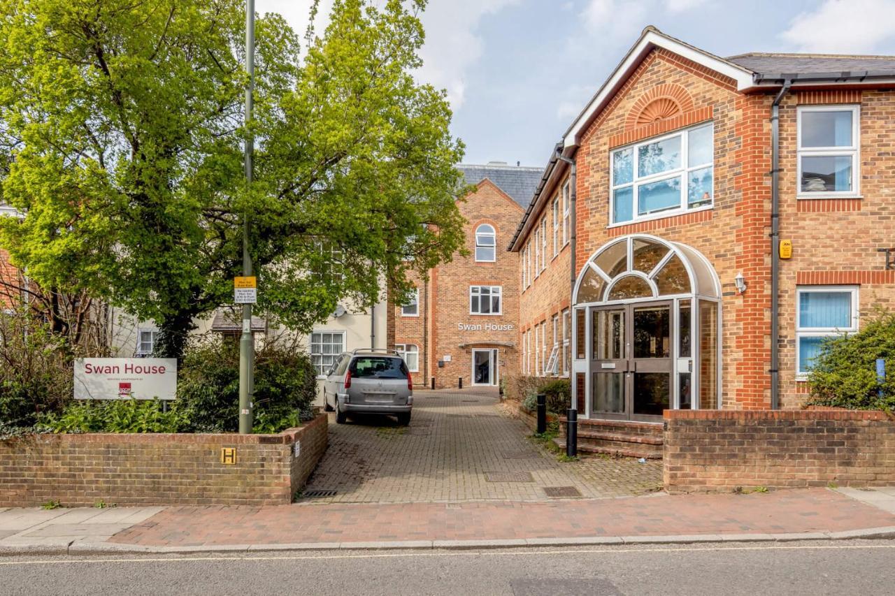 Apartment Roomspace Serviced - Swan House Leatherhead